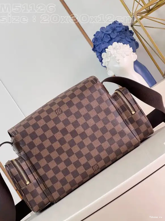 Affordable camera LOUIS VUITTON bag-20*30*12CM 0521